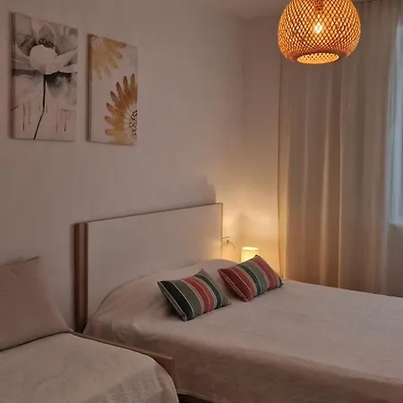 Tale Holiday Apartment شقة
