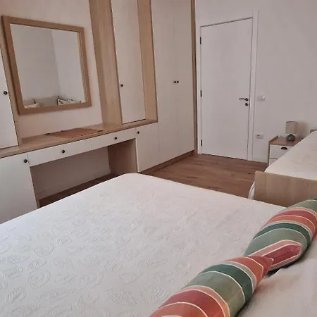 شقة Tale Holiday Apartment *
